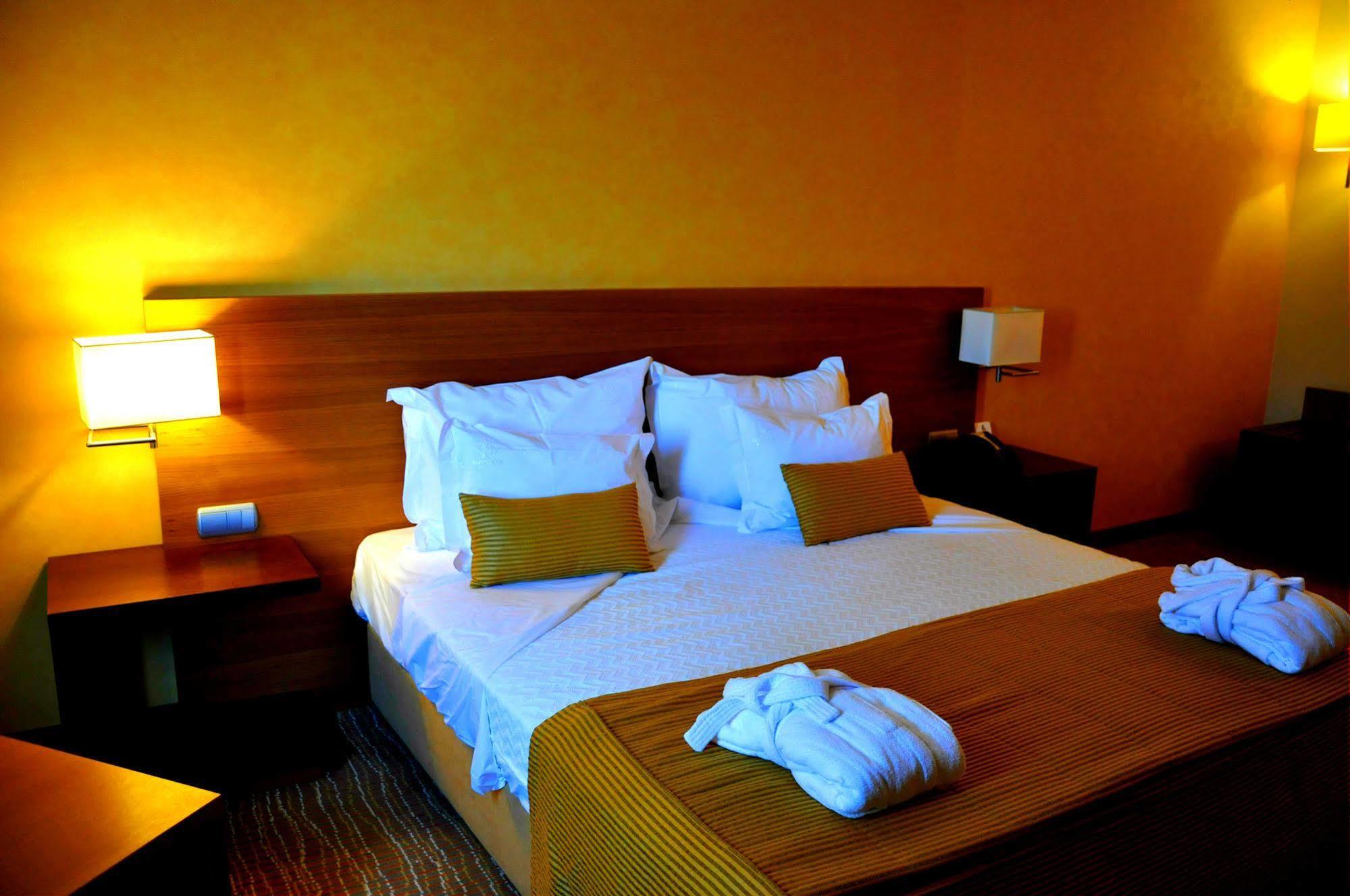 Hotel Lusitania Congress & Spa غوآردا المظهر الخارجي الصورة